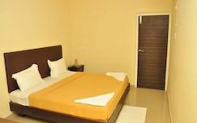 Kumaran Residency