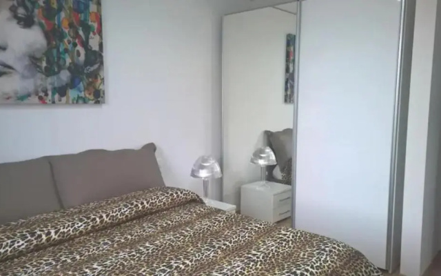 Executive 2 Splitted Flats H5T 3Bedrooms & Balcony Sea View