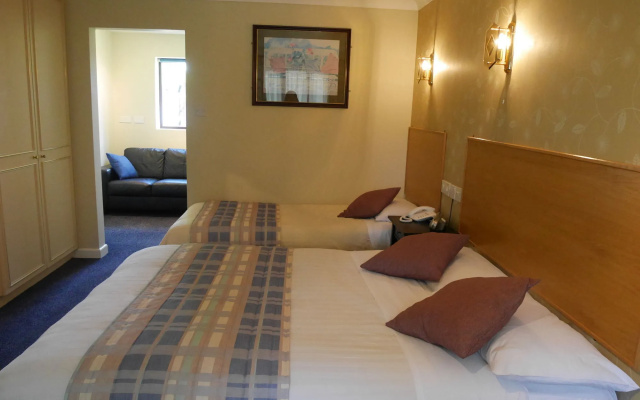 Marsham Arms Inn