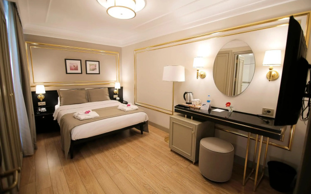 Reo Hotel & Spa