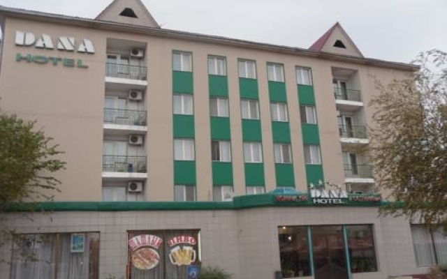 Гостиница Dana Hotel Казахстан, Атырау - отзывы, цены и фото номеров - забронировать гостиницу Dana Hotel онлайн вид на фасад