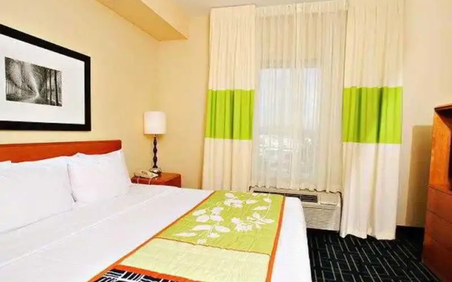 Comfort Inn & Suites South Akron