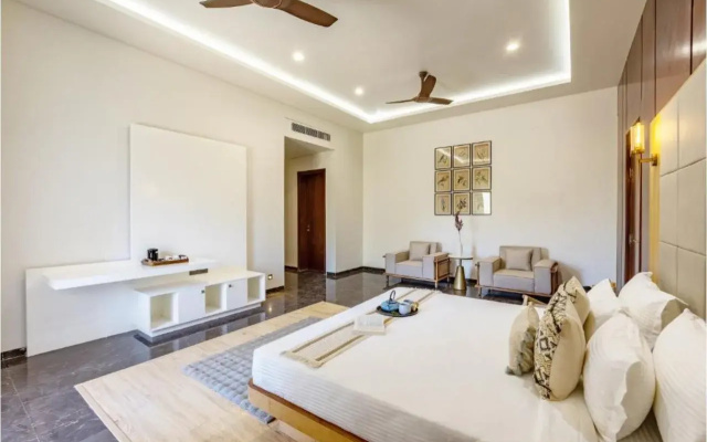 ELIVAAS Prive Kvanya Mansion with Pool