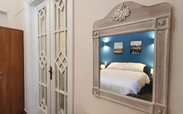 Beauty of Central Athens 60sqm