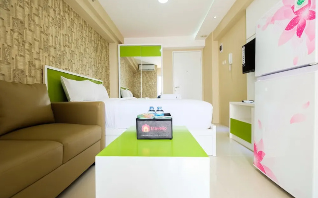 Modern and Minimalist Studio Bassura City Apartment