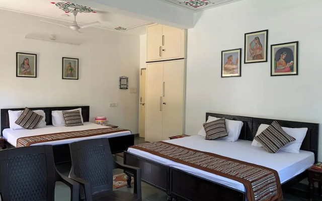 Gadh Ganesh Guest house