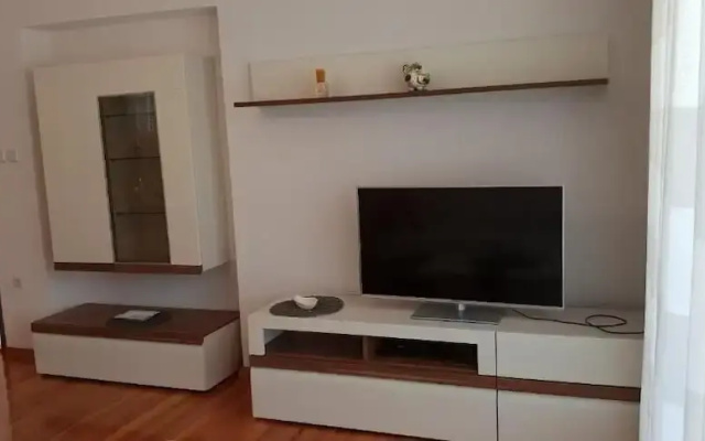 Apartment Ljiljana