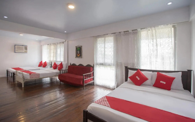 Sunrock Resort by OYO Rooms