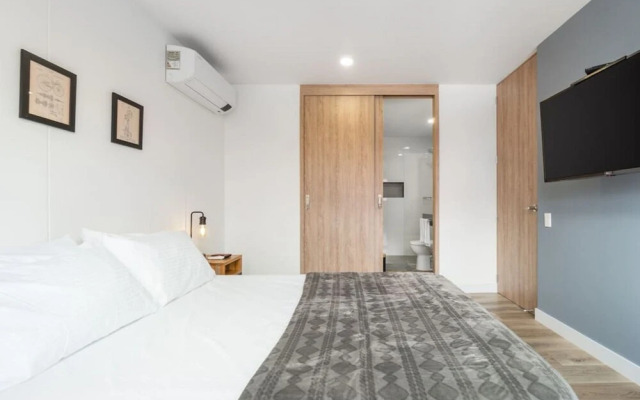 Go Living Suites - 603
