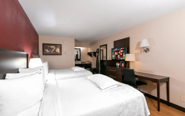 Red Roof Inn PLUS+ University at Buffalo - Amherst