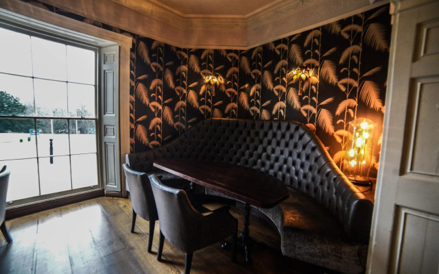 Hardwick Hall Hotel