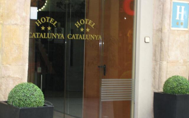 Отель Cataluña Барселона вид на фасад