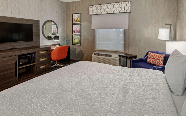 Hampton Inn Fresno Airport