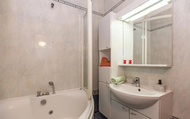 Amazing Apartment in Metkovic With Wifi and 2 Bedrooms