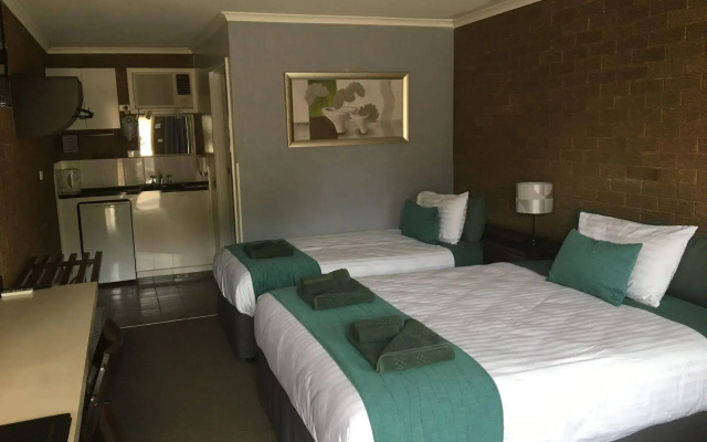 Camellia Motel