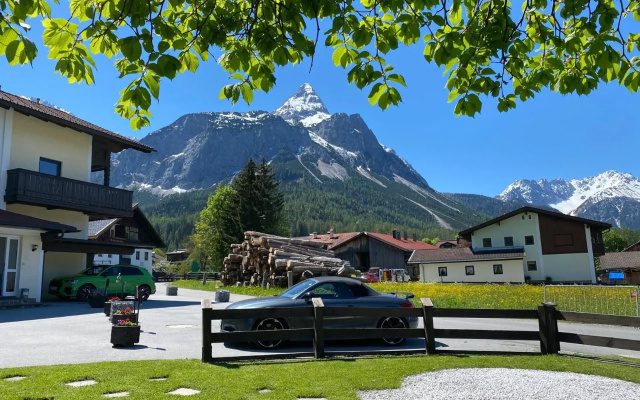 Tiroler Alpblick Appartements