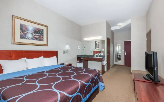 Park Hill Inn & Suites