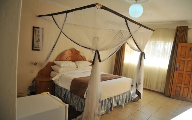 Anina's Executive Lodge