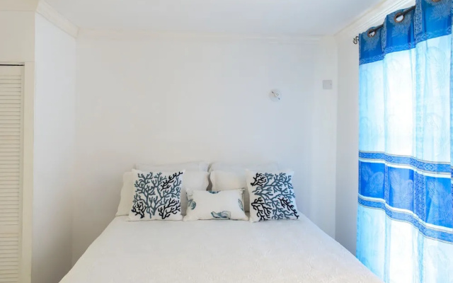Delight at Little Bay Country Club