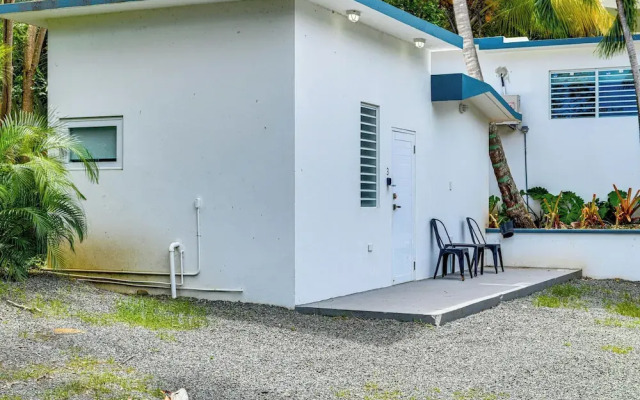 Pool & Hot Tub Access! Tranquil Vieques Casita
