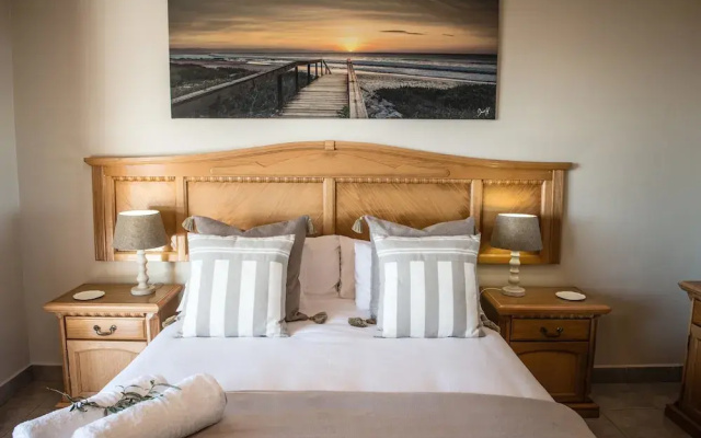 Jeffreys Bay Beach Accommodation