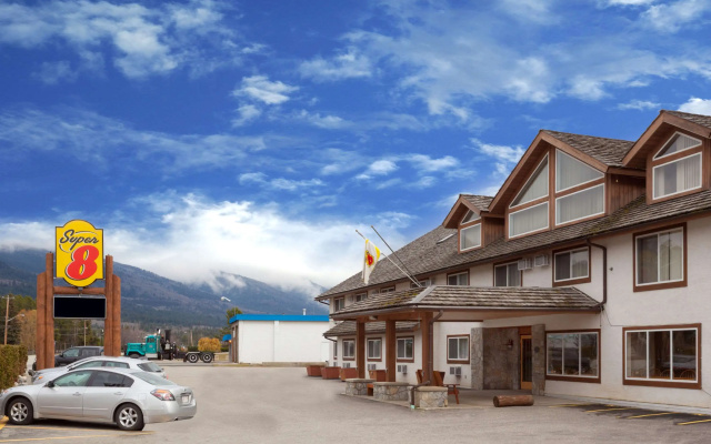 Super 8 by Wyndham Valemount