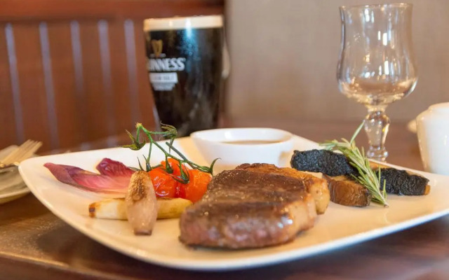 Kilkee Bay Hotel