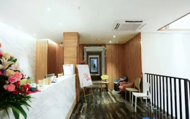 Sweet Home Hostel