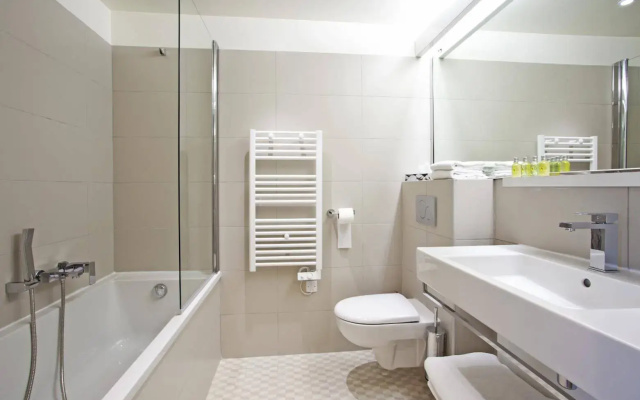 Golden Tulip Avignon Le Paradou