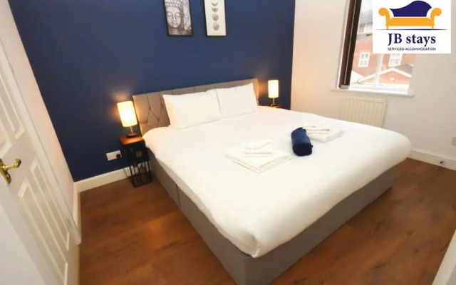5 Bed House Leisure/business Free Parking