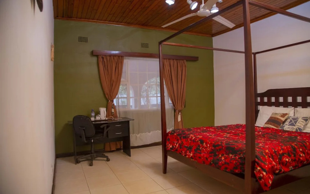 Adlib Executive Lodge