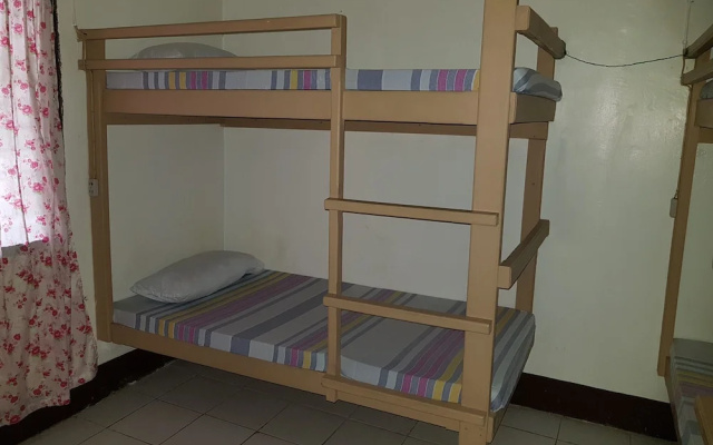 Tuvera Transient House