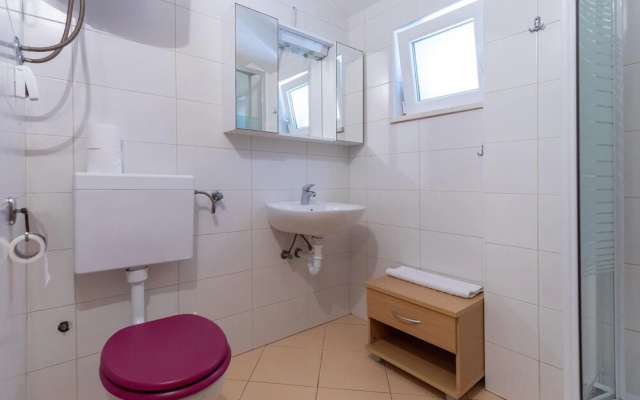 Stunning Home in Klek With Wifi and 2 Bedrooms