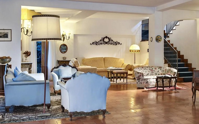 Hotel La Villarosa