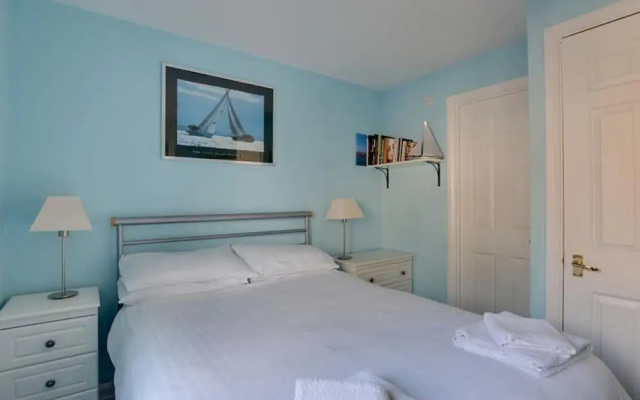 Cozy Apartment in Brighton near Sea