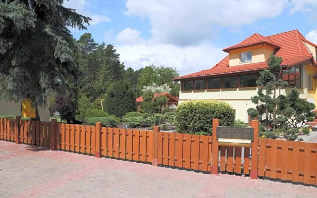 WIlla Maksymilian Bed and Breakfast