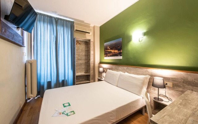 Green Class Hotel Astoria