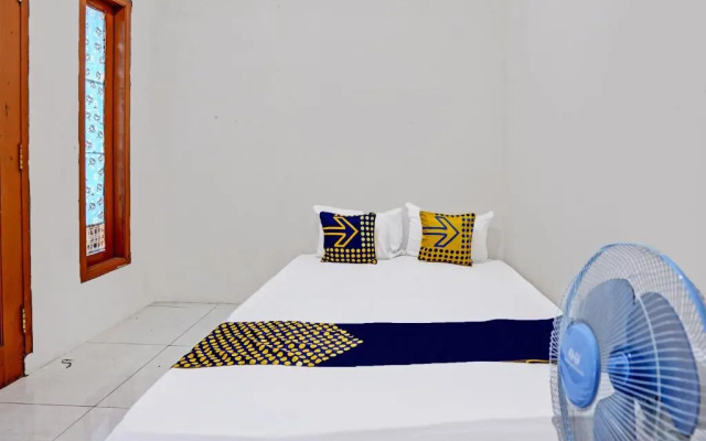 OYO LIFE 92077 Tarlo Guest House 3