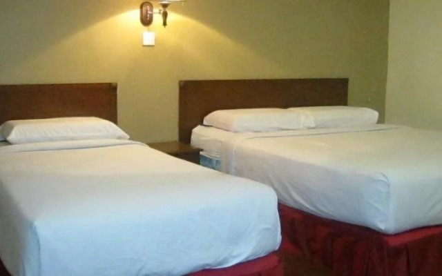 Cherating Eastana Beach Resort