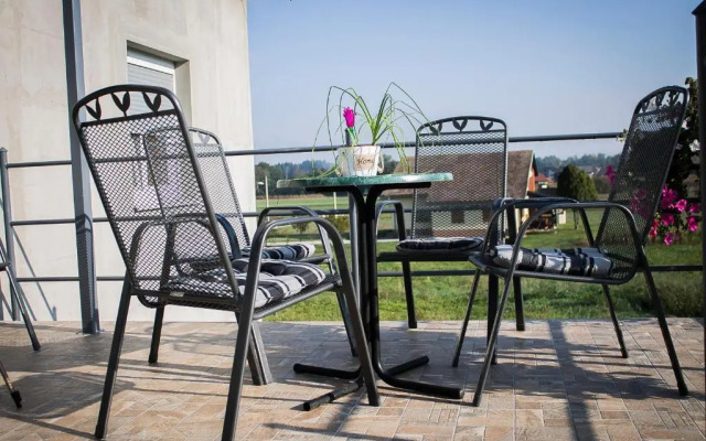 Apartmani Anna