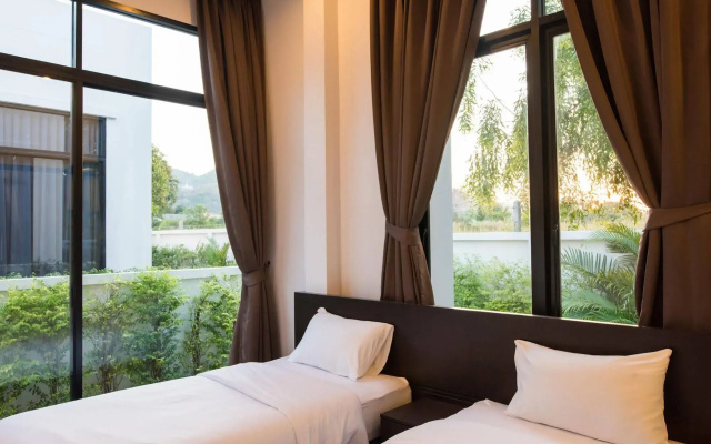 WE by Sirin Pool Villa Huahin