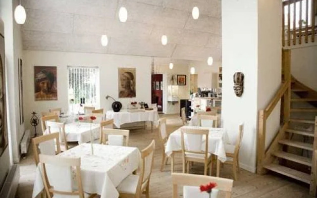 Lundeborg Hotel & Cafe