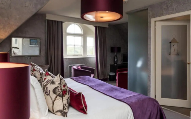 The Dowans Hotel