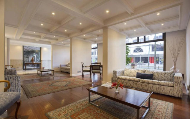 APT Serviced Apartments Santiago