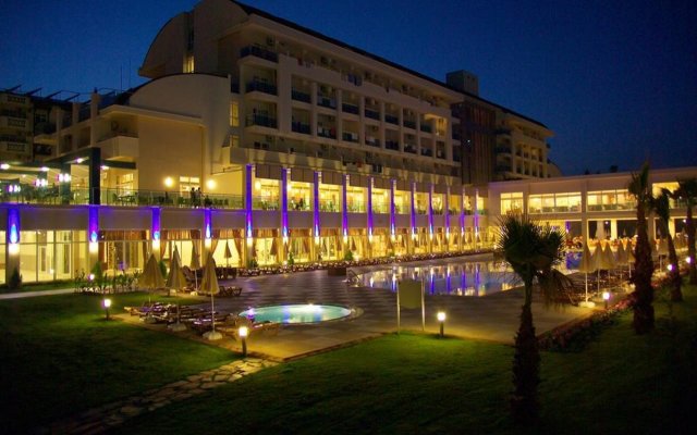 Hotel Titan Select in Konakli, Turkiye from 125$, photos, reviews - zenhotels.com hotel front