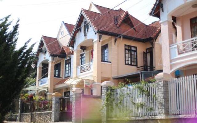 Отель Bon Bon Homestay Далат вид на фасад