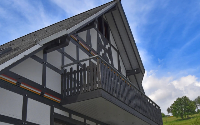 Exclusive Loft Apartment With Balcony in Olsberg-elpe
