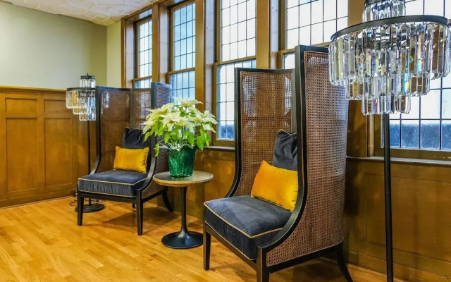 FRONTDESK Athlon Apts Downtown Cleveland