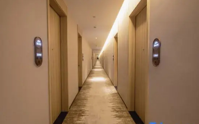 Yunqi Academy  B&B (Wutong Mountain Store)