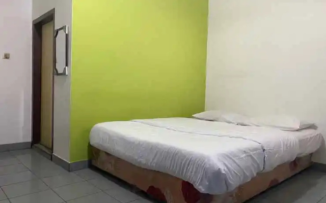 Oyo 3455 Ceten Residence